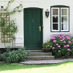 With 1 Bedroom Kopperby